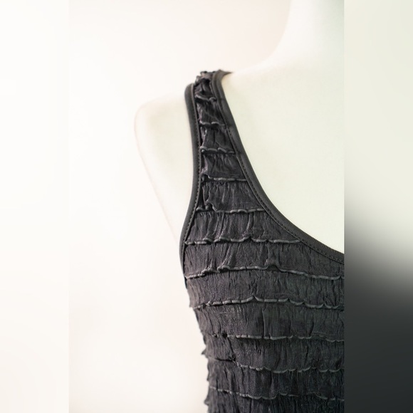 Grey Ruffled Razor Back Tank - Picture 4 of 5